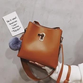 2023 Есен нова дамска чанта Модна однотонная чанта-кофа с голям капацитет през рамото му с широко пагон, чанта под мишниците