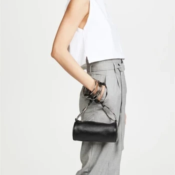 Годишната модерна Нова чанта, висококачествена чанта, дамска чанта, кръгла чанта-тоут, ръчно метален пръстен, Дамски пътна чанта през рамо,