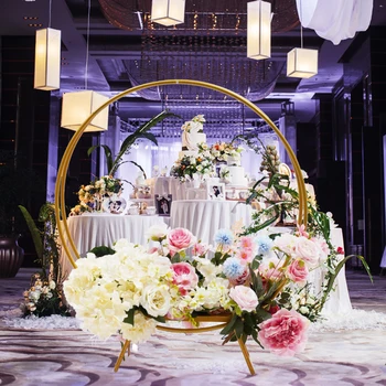 Златна поставка за торта Златна двойна поставка за цветя във формата на обръч, държач за показване на сватбена торта, украса партита